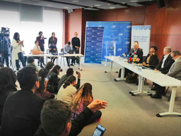 2. Special Jurisdiction for Peace, communications room