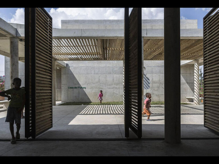 3. Remanso de Paz, classroom