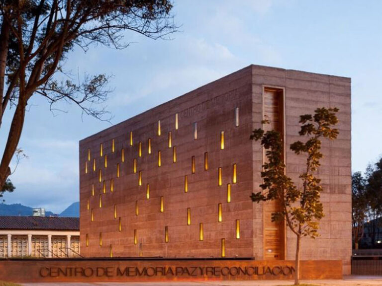 1. Upper part of the building from the street